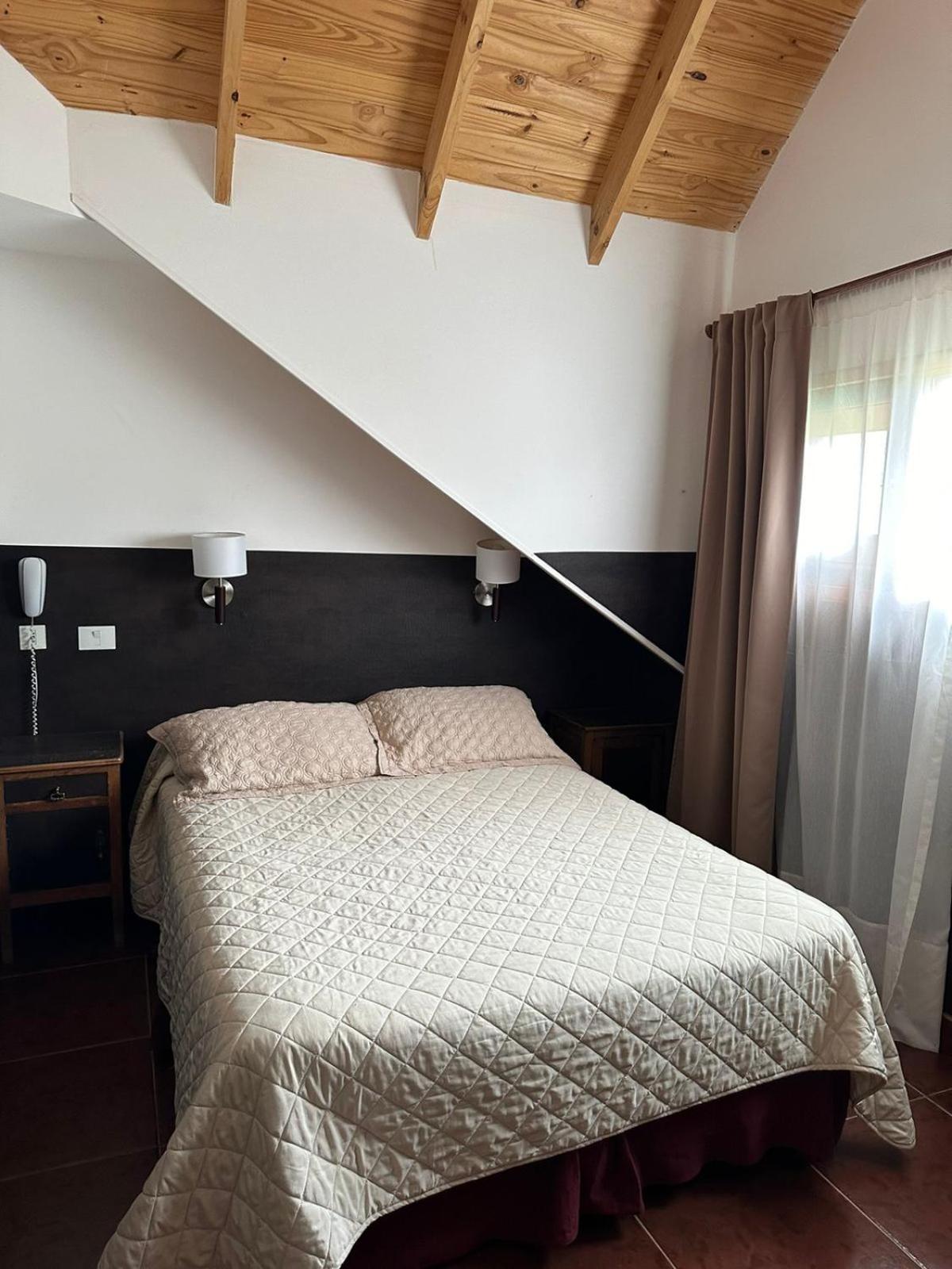 Meulen Hosteria Y Apart Ел Калафате Екстериор снимка