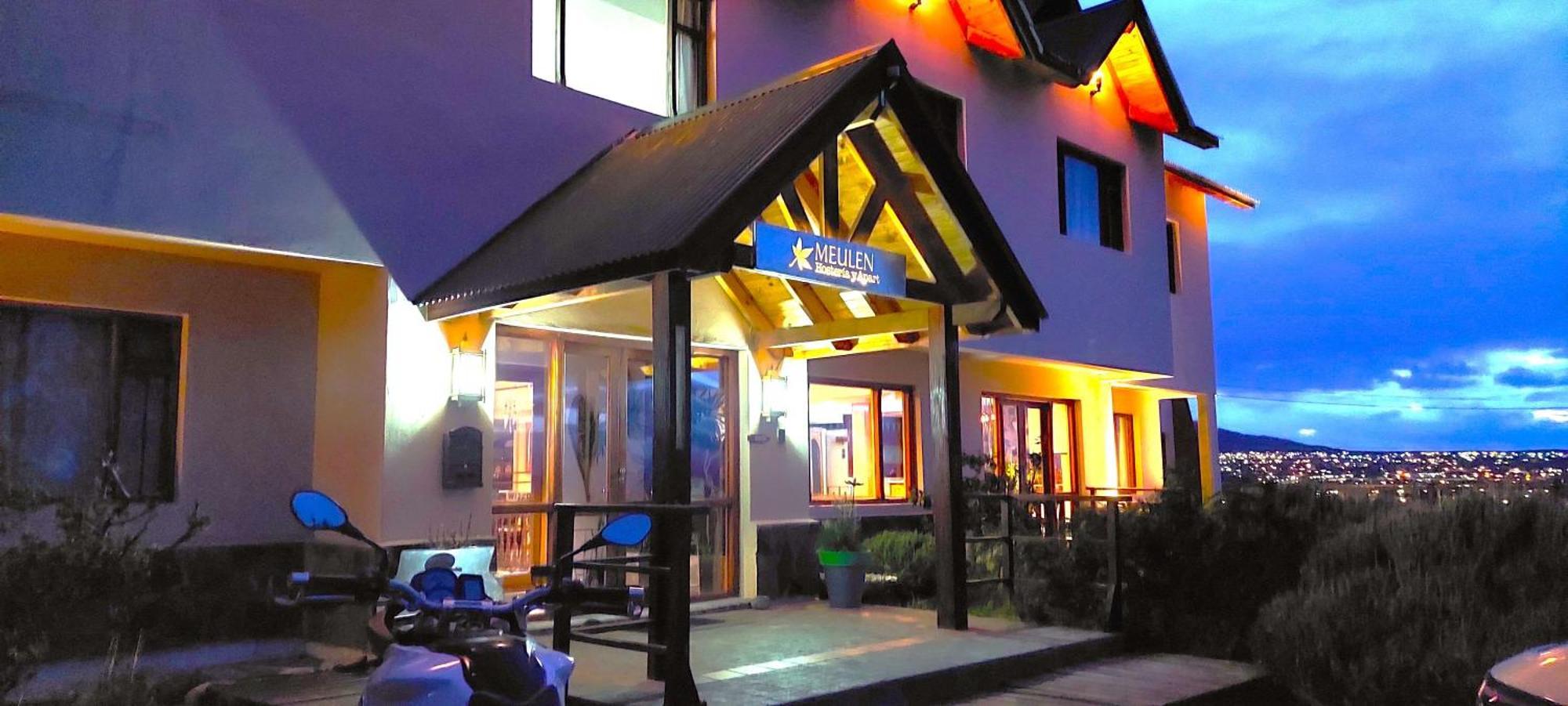 Meulen Hosteria Y Apart Ел Калафате Екстериор снимка