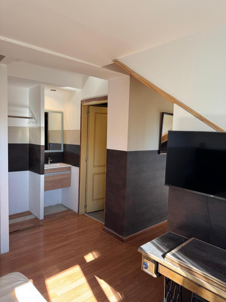 Meulen Hosteria Y Apart Ел Калафате Екстериор снимка